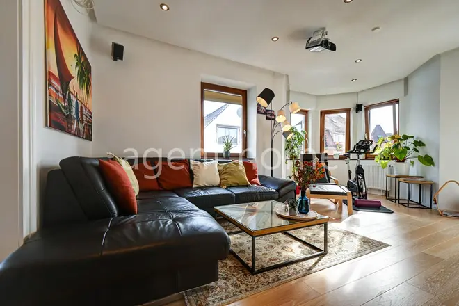 4 Zimmer Wohnung mit 117 m² in Stuttgart – Bild 3