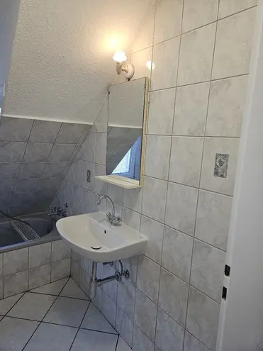 3 Zimmer Wohnung mit 75 m² in Bonn – Bild 4