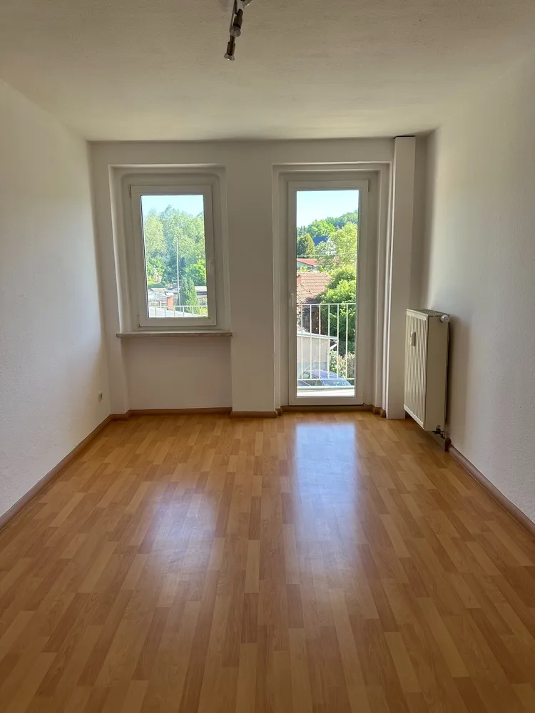 2 Zimmer Wohnung mit 49 m² in Plauen – Bild 2