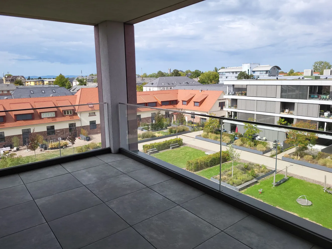 3 Zimmer Wohnung mit 141 m² in Karlsruhe – Bild 1