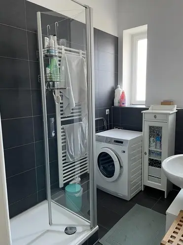 4 Zimmer Wohnung mit 96 m² in Frankfurt am Main – Bild 8