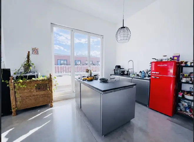 2 Zimmer Wohnung mit 80 m² in Berlin – Bild 10