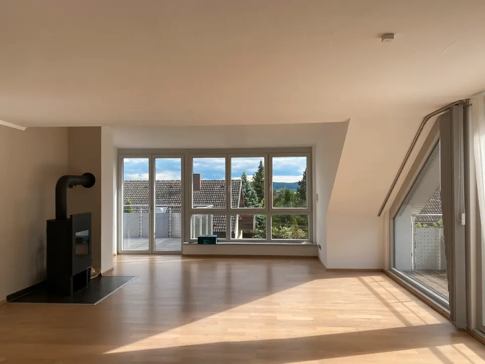 4 Zimmer Wohnung mit 110 m² in Tübingen – Bild 1