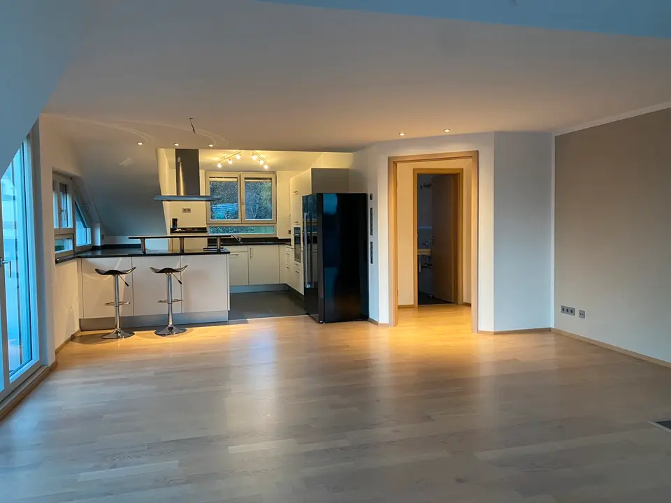 4 Zimmer Wohnung mit 110 m² in Tübingen – Bild 4