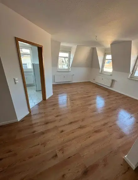 2 Zimmer Wohnung mit 60 m² in Gera – Bild 1