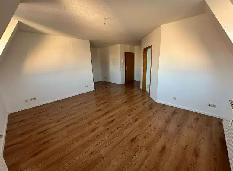 2 Zimmer Wohnung mit 60 m² in Gera – Bild 3