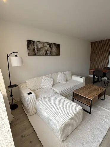 2 Zimmer Wohnung mit 57 m² in Lübeck – Bild 2