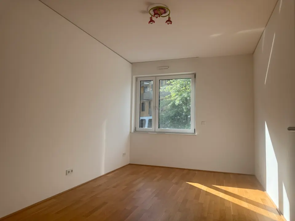 4 Zimmer Wohnung mit 130 m² in Mainz – Bild 2