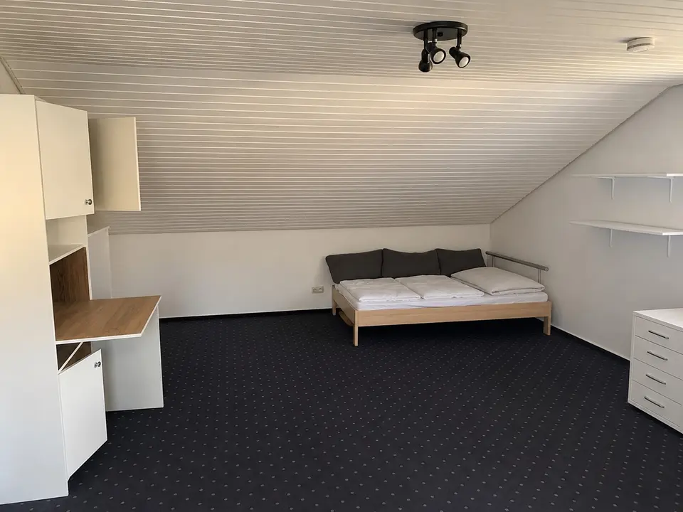 WG-Zimmer mit 20 m² in Friedrichshafen – Bild 2