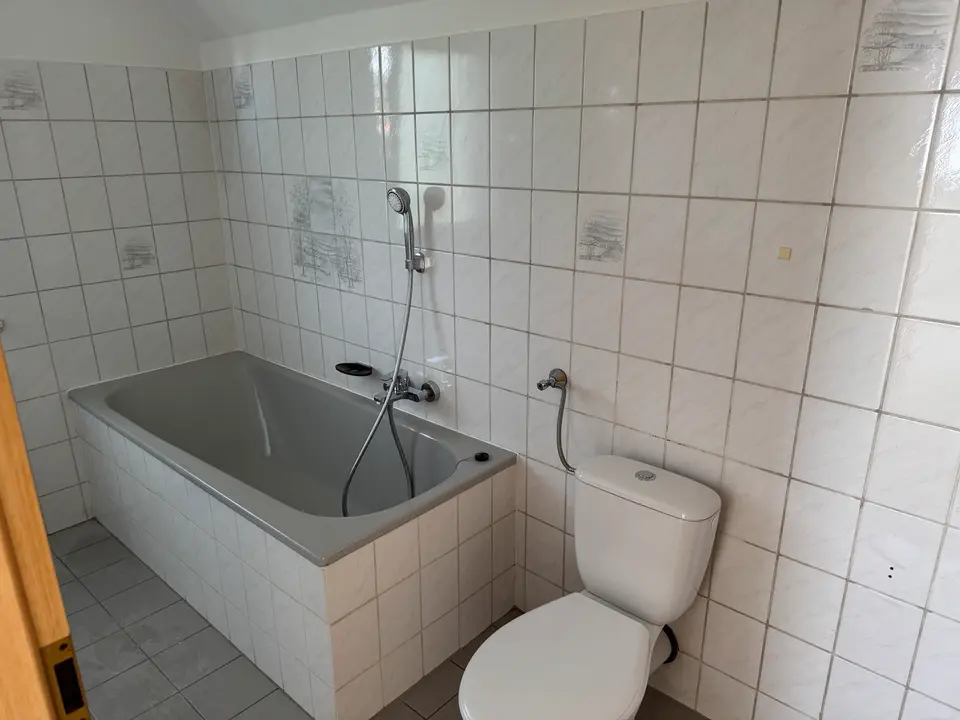 5 Zimmer Haus mit 115 m² in Nürnberg – Bild 2