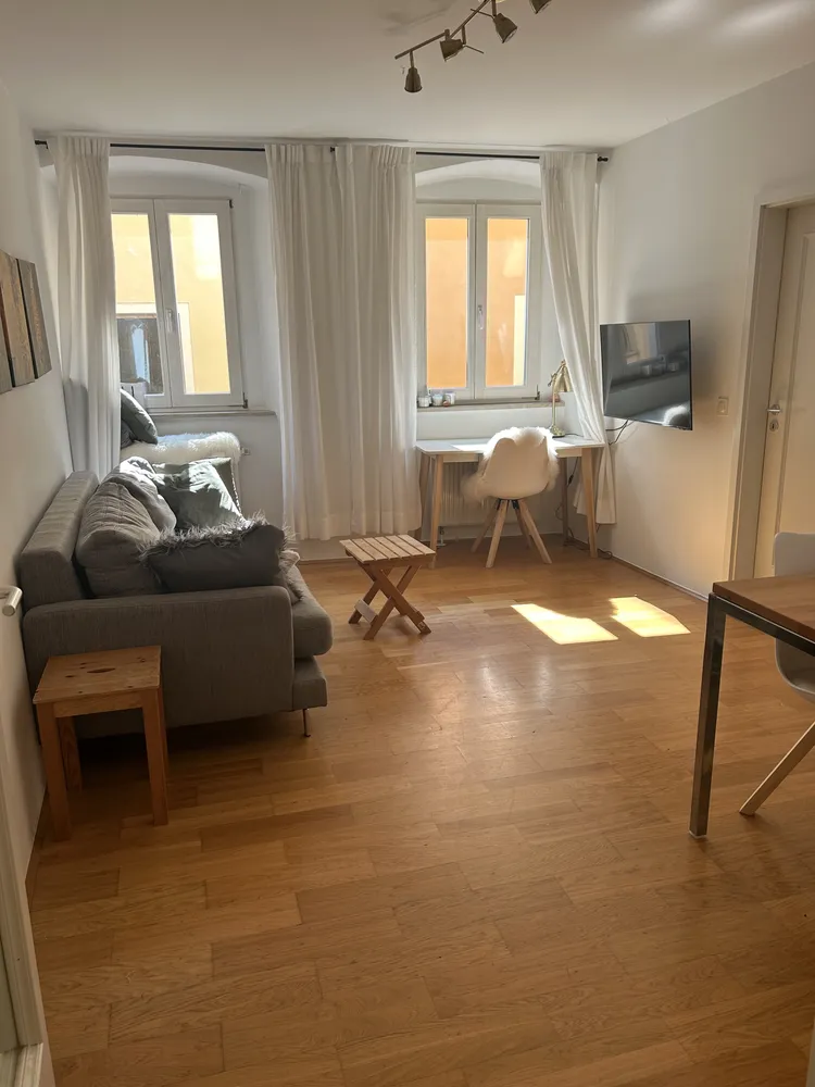 2 Zimmer Wohnung mit 42 m² in Regensburg – Bild 1
