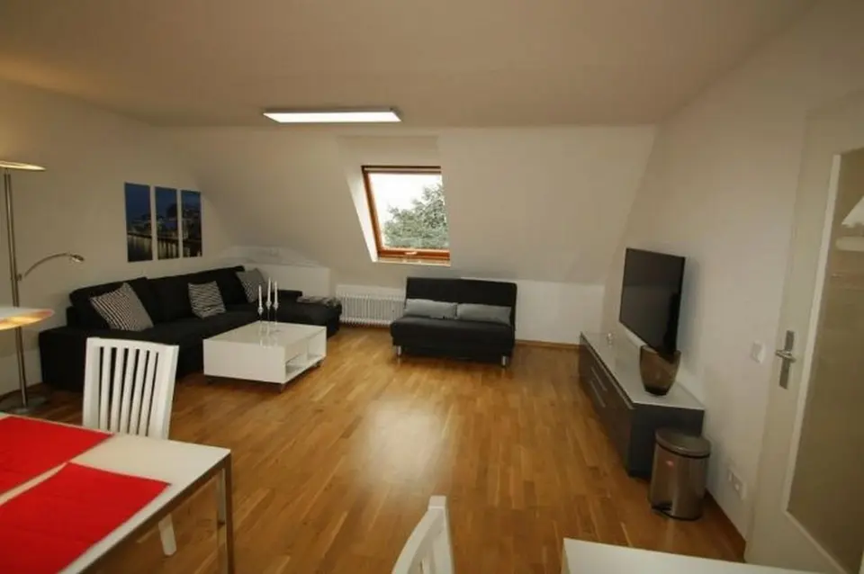 Studio mit 31 m² in Köln – Bild 1