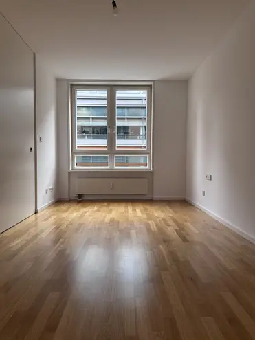 2 Zimmer Wohnung mit 60 m² in Berlin – Bild 12