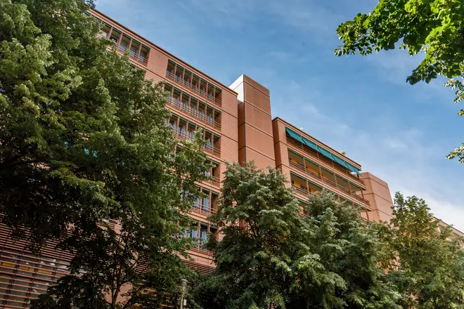 2 Zimmer Wohnung mit 60 m² in Berlin – Bild 2