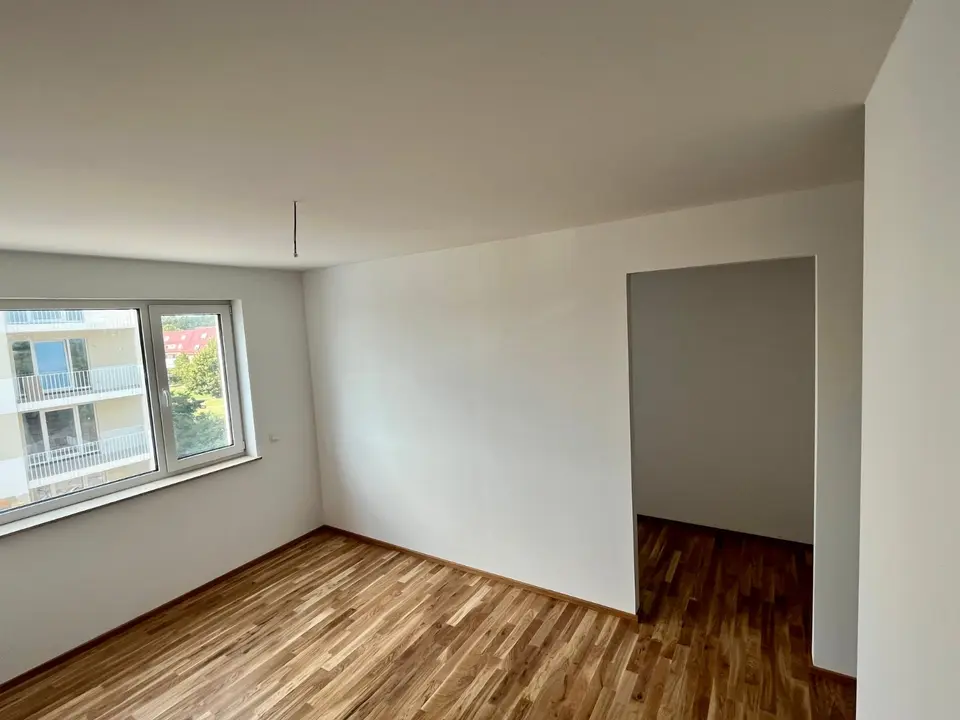 3 Zimmer Wohnung mit 98 m² in Halle (Saale) – Bild 2