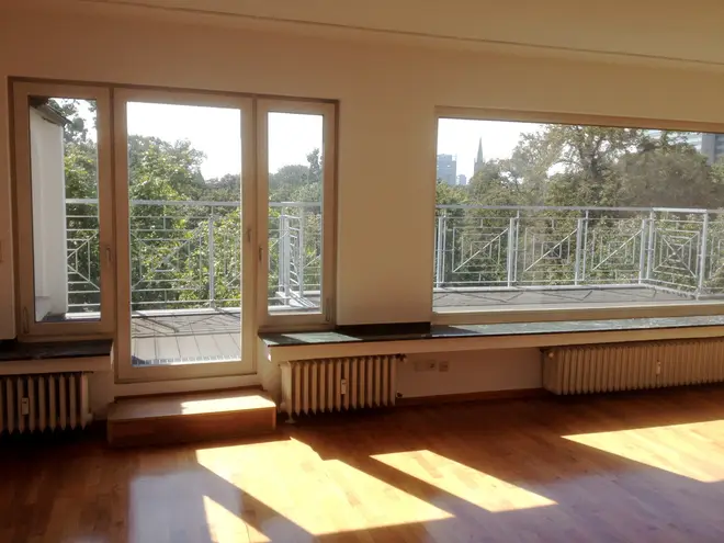 2 Zimmer Wohnung mit 118 m² in Düsseldorf – Bild 9