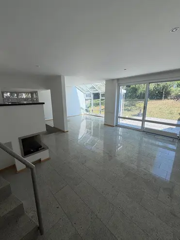 4 Zimmer Haus mit 298 m² in Böblingen – Bild 1