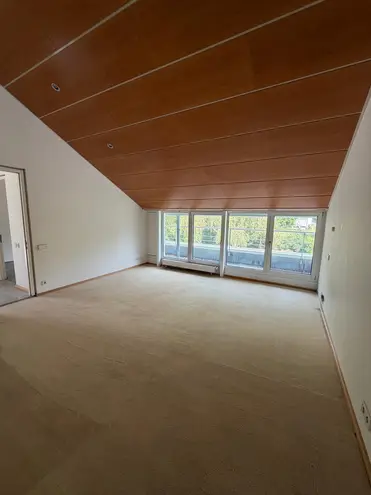 4 Zimmer Haus mit 298 m² in Böblingen – Bild 8