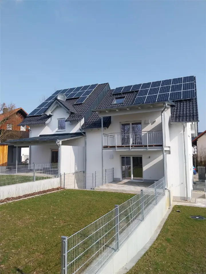5 Zimmer Wohnung mit 118 m² in Landshut – Bild 2