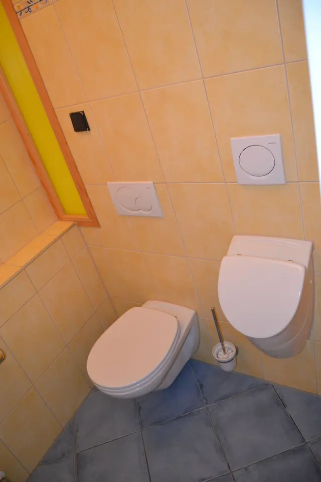5 Zimmer Wohnung mit 170 m² in Augsburg – Bild 9