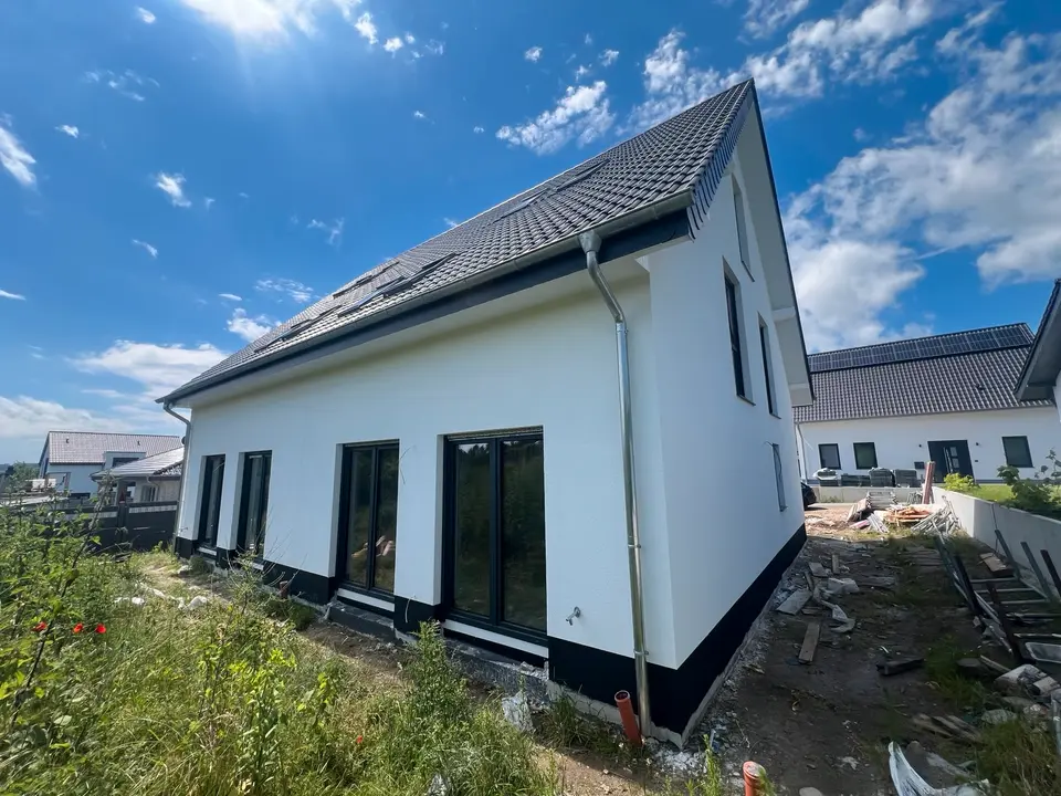 6 Zimmer Haus mit 143 m² in Herford – Bild 1