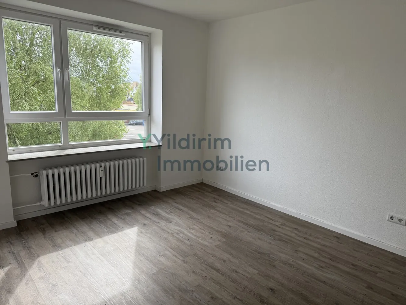4 Zimmer Wohnung mit 98 m² in Cuxhaven – Bild 2