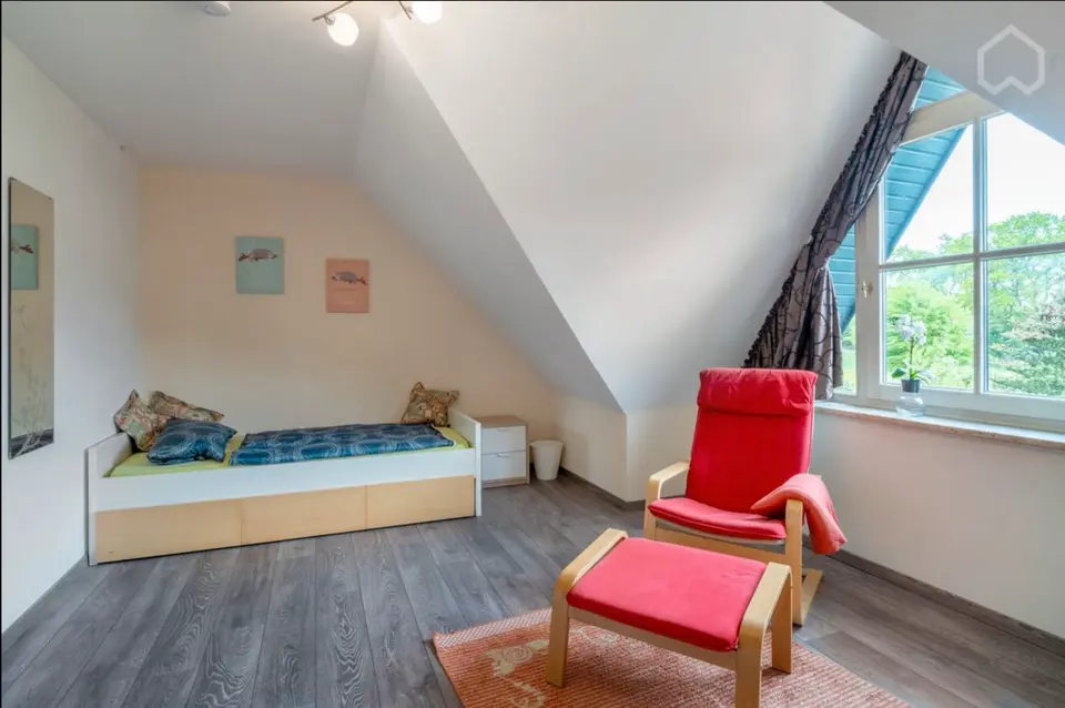 6 Zimmer Wohnung mit 126 m² in Kiel – Bild 5