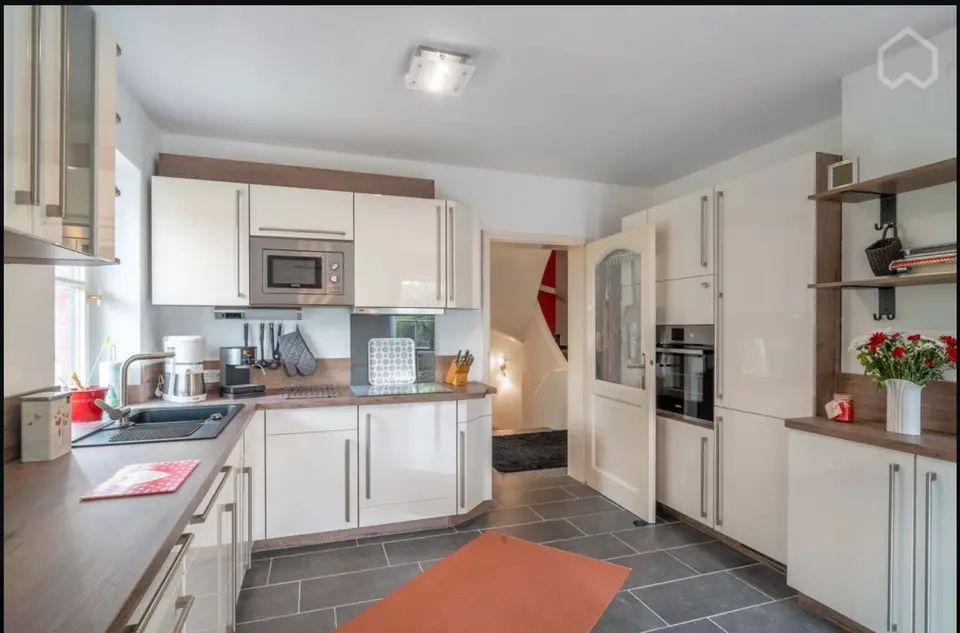 6 Zimmer Wohnung mit 126 m² in Kiel – Bild 6