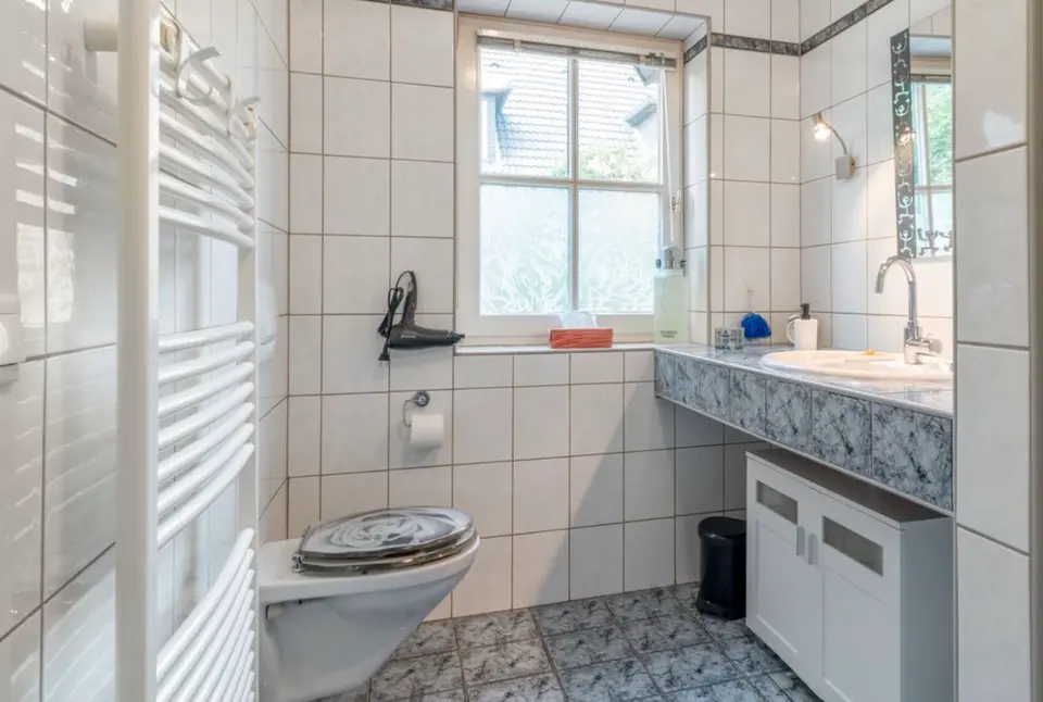 6 Zimmer Wohnung mit 126 m² in Kiel – Bild 10