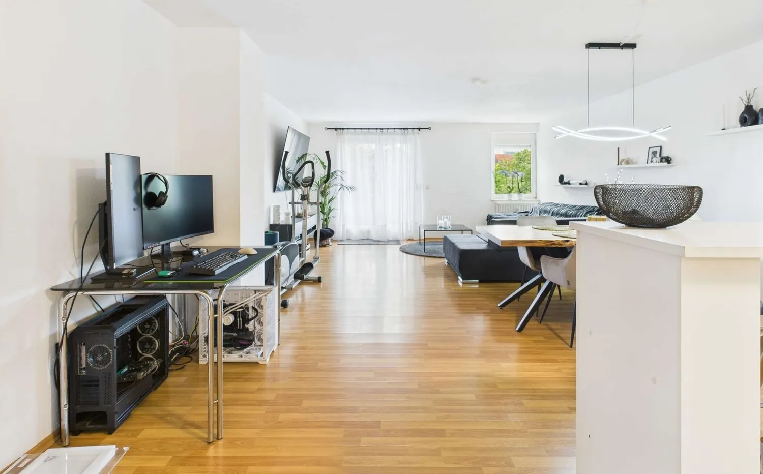 2 Zimmer Wohnung mit 67 m² in Ludwigsburg – Bild 1