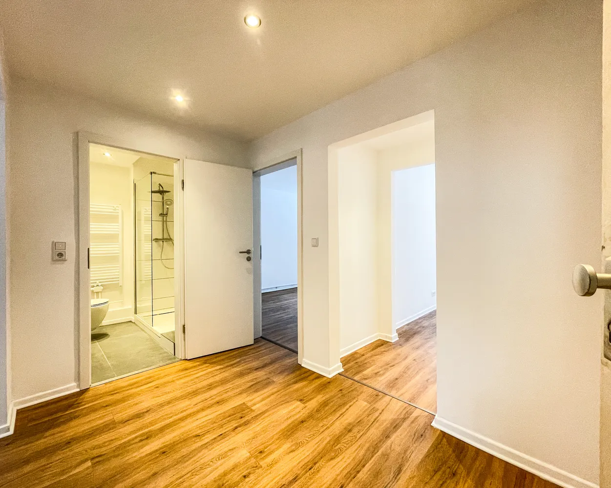 2 Zimmer Wohnung mit 54 m² in Hannover – Bild 1