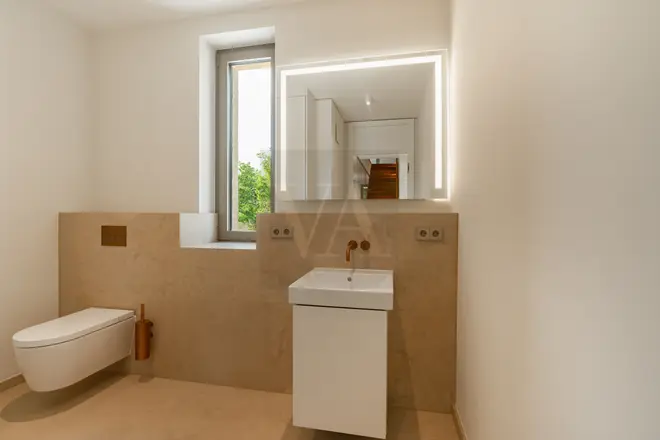 5 Zimmer Haus mit 231 m² in Berlin – Bild 5