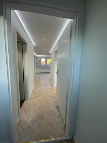 2 Zimmer Wohnung mit 90 m² in Berlin – Bild 7