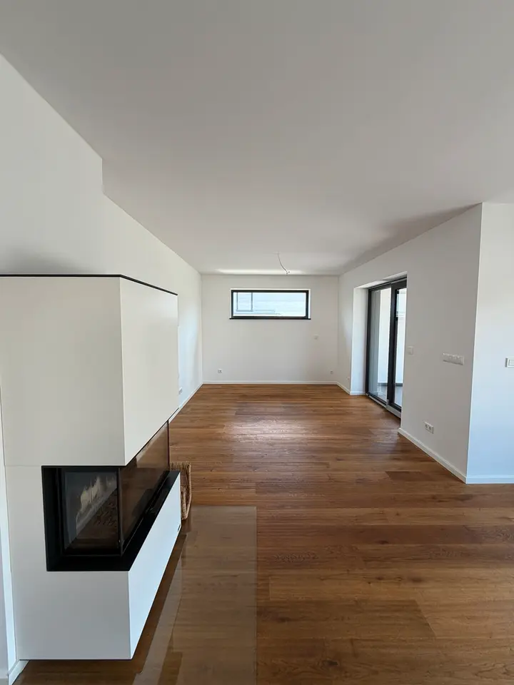 8 Zimmer Haus mit 215 m² in Amberg – Bild 1
