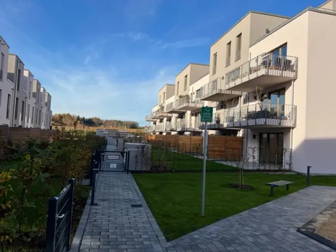 4 Zimmer Wohnung mit 108 m² in Düsseldorf – Bild 12