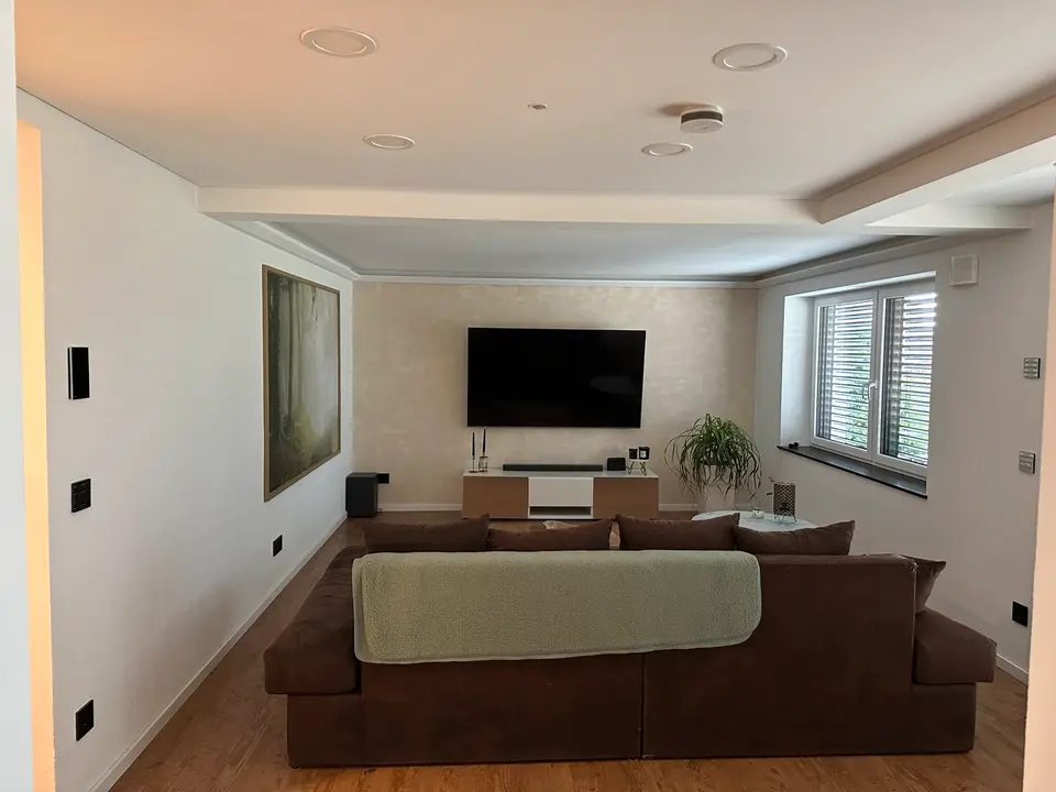 8 Zimmer Haus mit 196 m² in Neu-Ulm – Bild 1