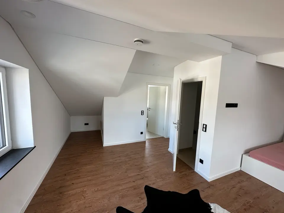 8 Zimmer Haus mit 196 m² in Neu-Ulm – Bild 10