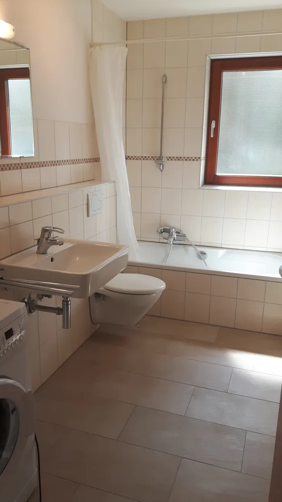 2 Zimmer Wohnung mit 50 m² in Erlangen – Bild 2