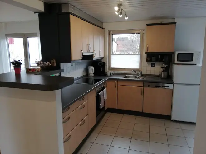 2 Zimmer Wohnung mit 70 m² in Stuttgart – Bild 4