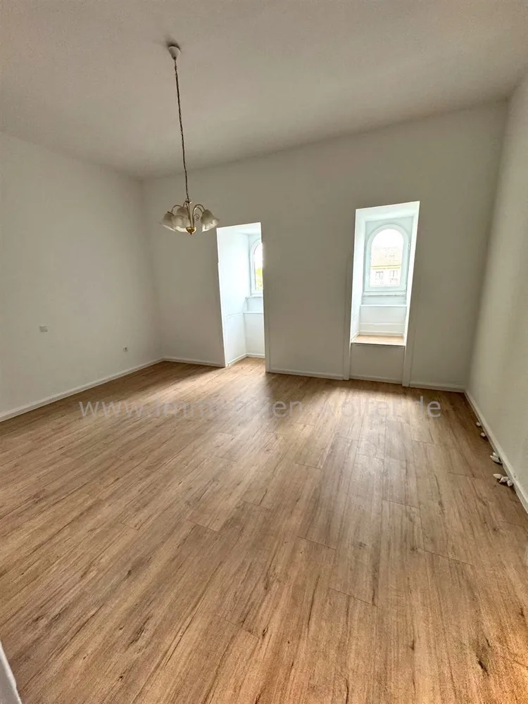 5 Zimmer Wohnung mit 160 m² in Worms – Bild 3