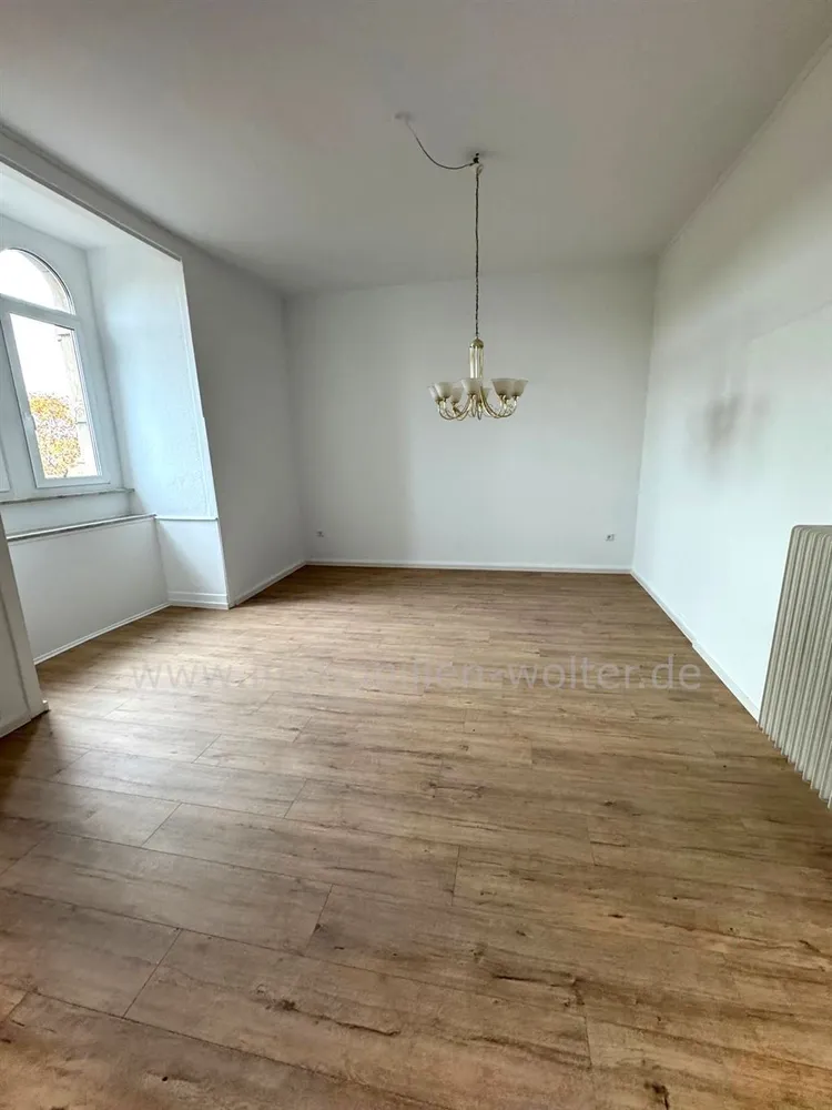 5 Zimmer Wohnung mit 160 m² in Worms – Bild 6