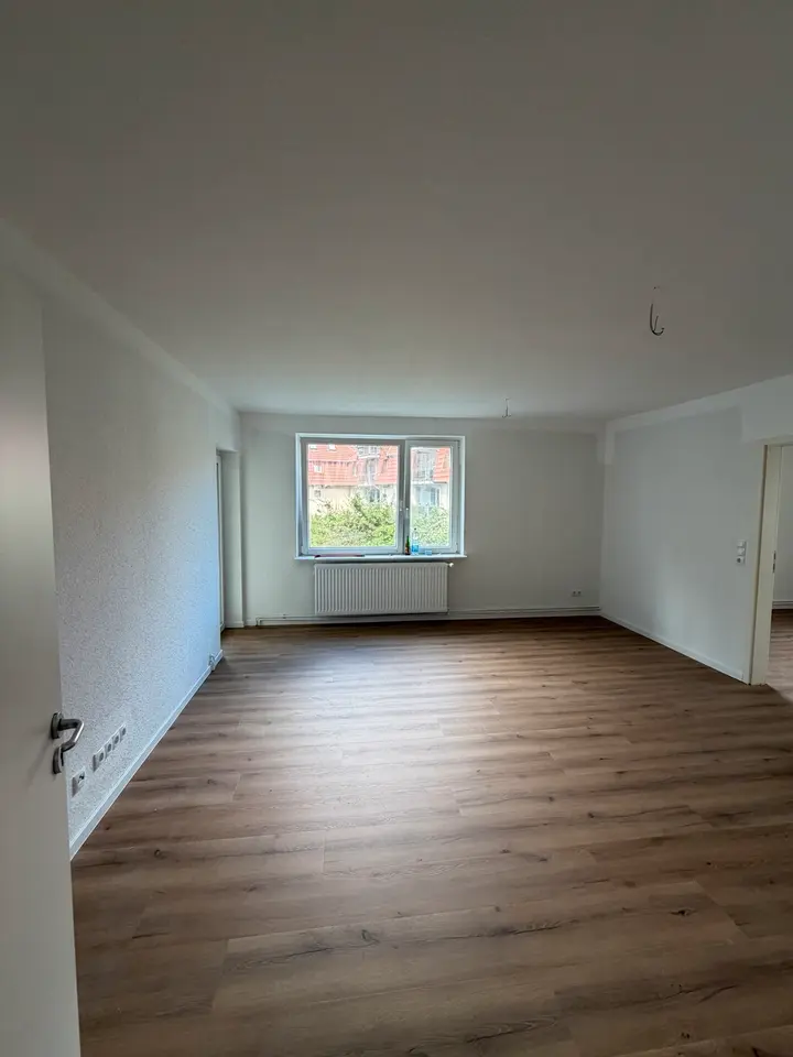 4 Zimmer Wohnung mit 97 m² in Braunschweig – Bild 2
