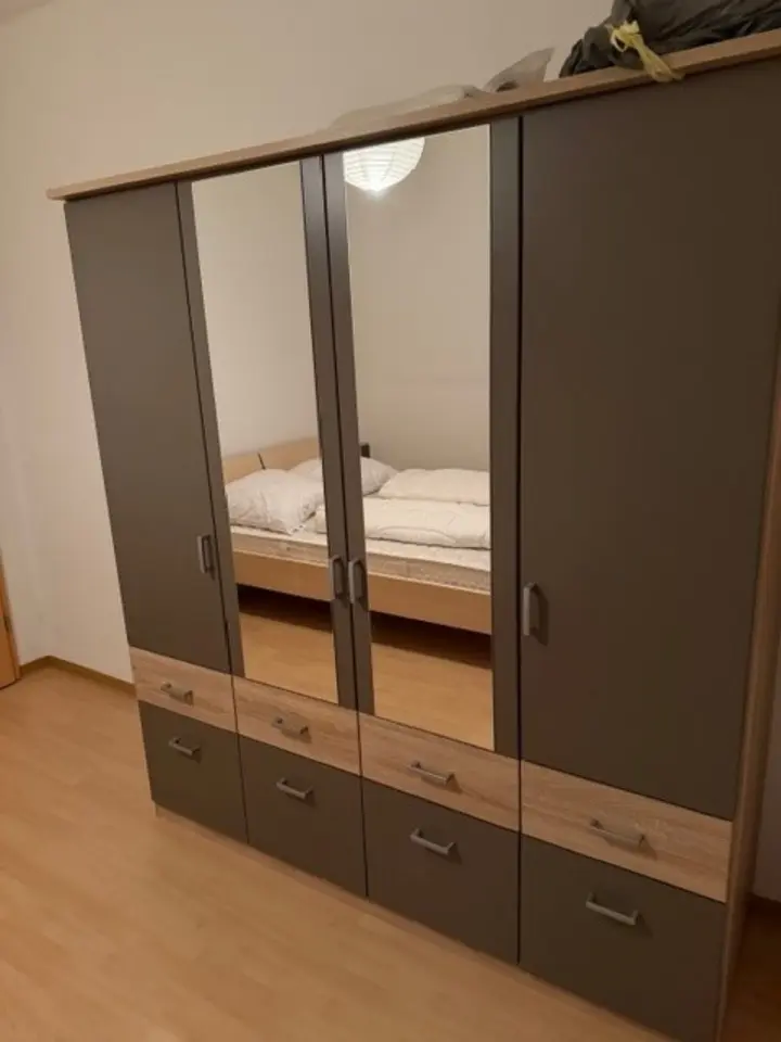 7 Zimmer Wohnung mit 150 m² in Greifswald – Bild 3