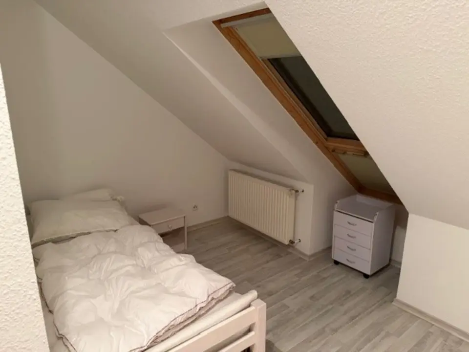 7 Zimmer Wohnung mit 150 m² in Greifswald – Bild 8