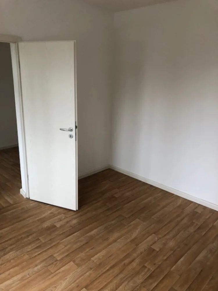 2 Zimmer Wohnung mit 48 m² in Dessau-Roßlau – Bild 3