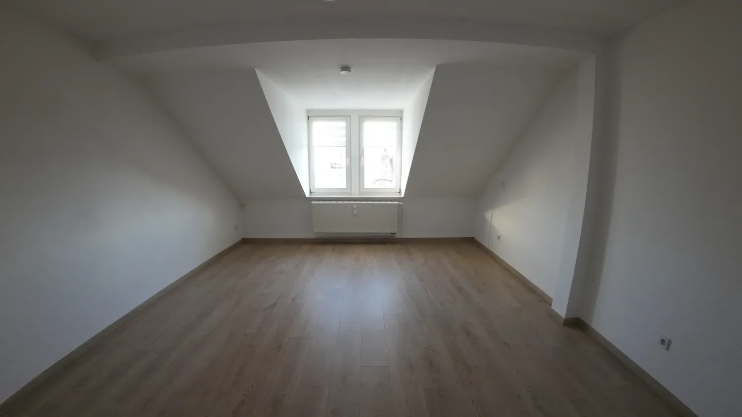 3 Zimmer Wohnung mit 98 m² in Freiberg – Bild 9