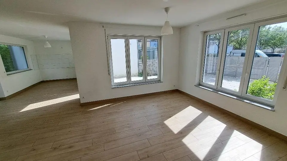 5 Zimmer Haus mit 206 m² in Aschaffenburg – Bild 7