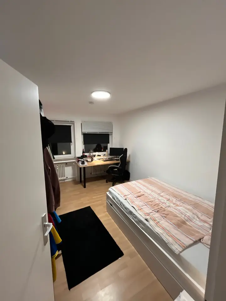 WG-Zimmer mit 76 m² in Brühl – Bild 9