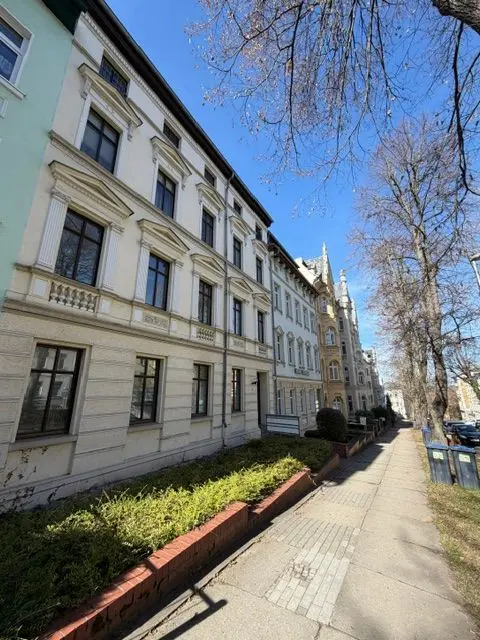 2 Zimmer Wohnung mit 67 m² in Gera – Bild 1