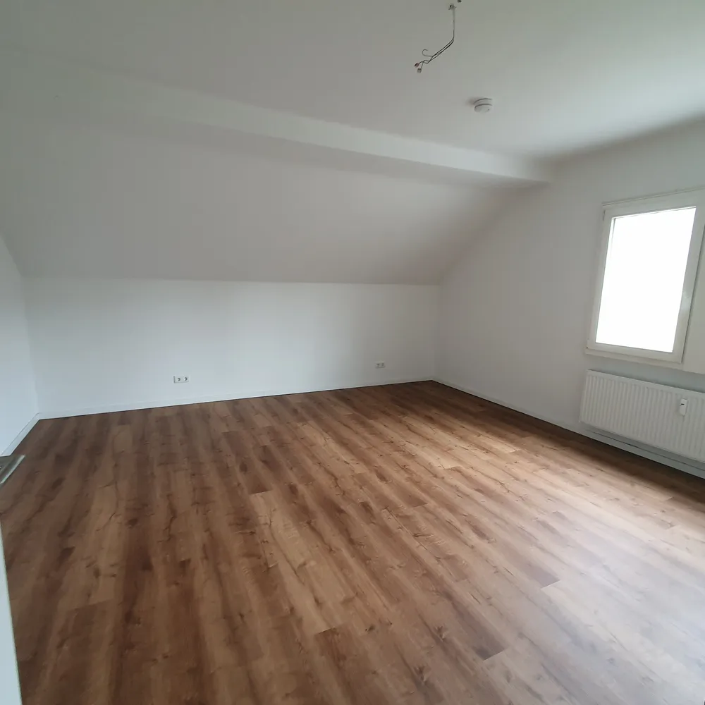 4 Zimmer Wohnung mit 108 m² in Solingen – Bild 9